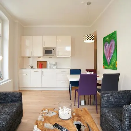 Apartment Eisberg 2 Mit Balkon Norderney Exterior photo